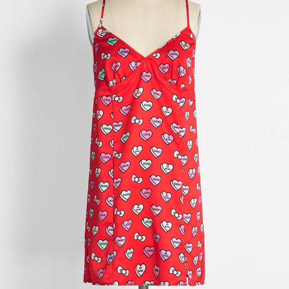 - Hello Kitty Be Mine, Sweet Valentine? Nightgown